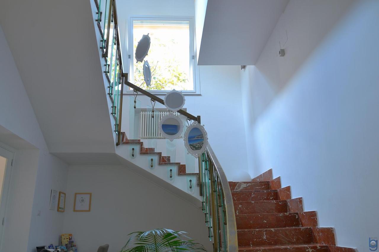 B&B Mondello Resort Екстериор снимка