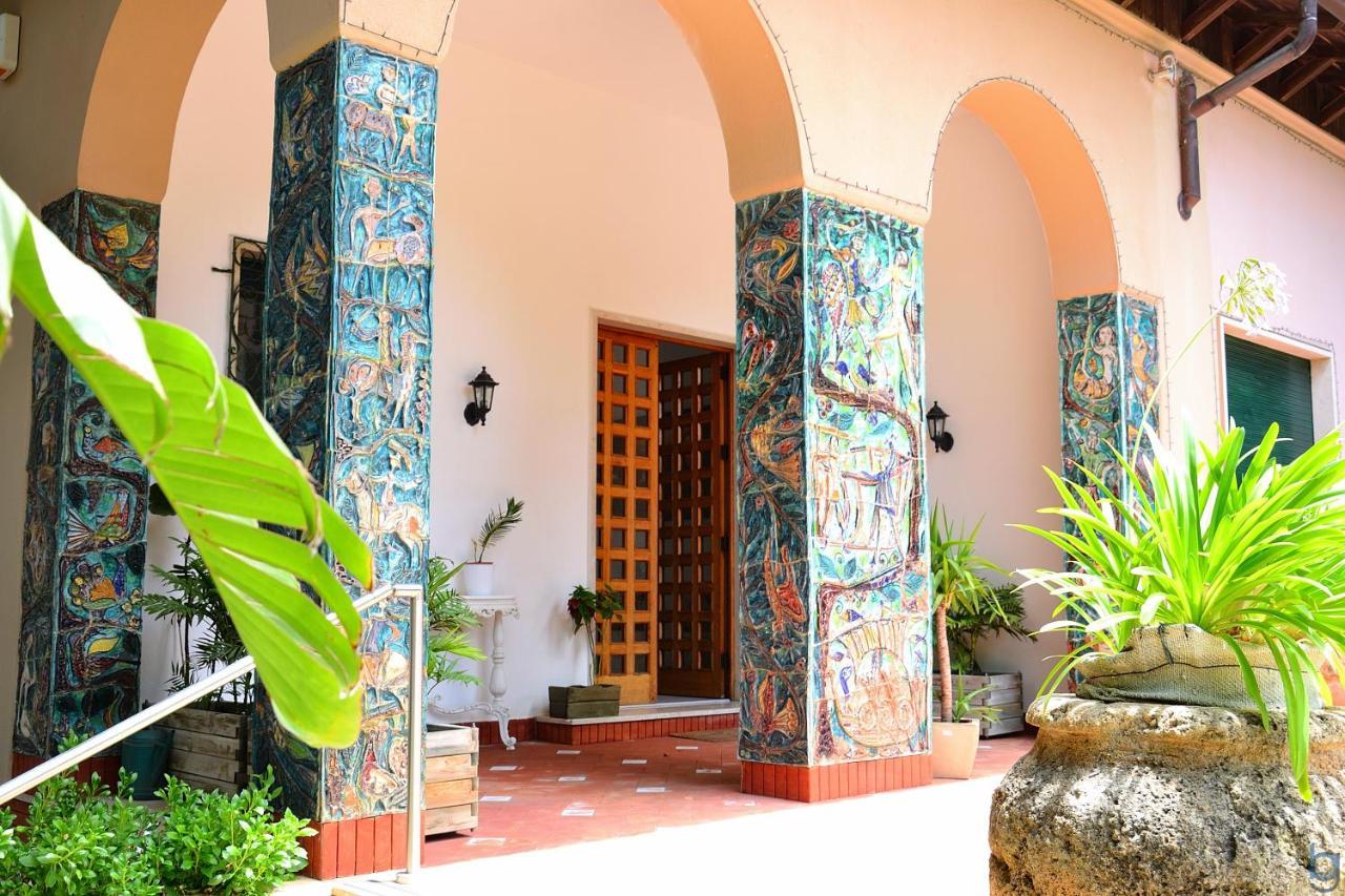 B&B Mondello Resort Екстериор снимка