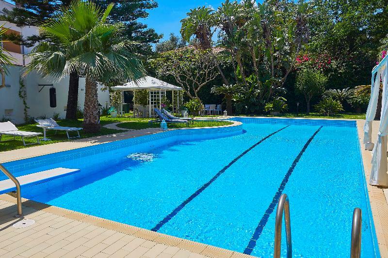 B&B Mondello Resort Екстериор снимка